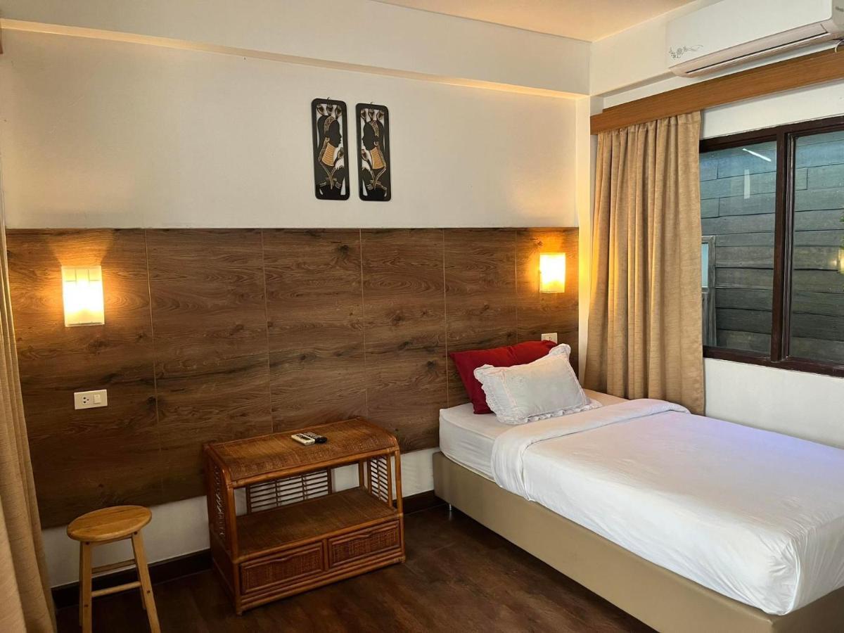 Baan Rachaya Appartement Chiang Mai Buitenkant foto