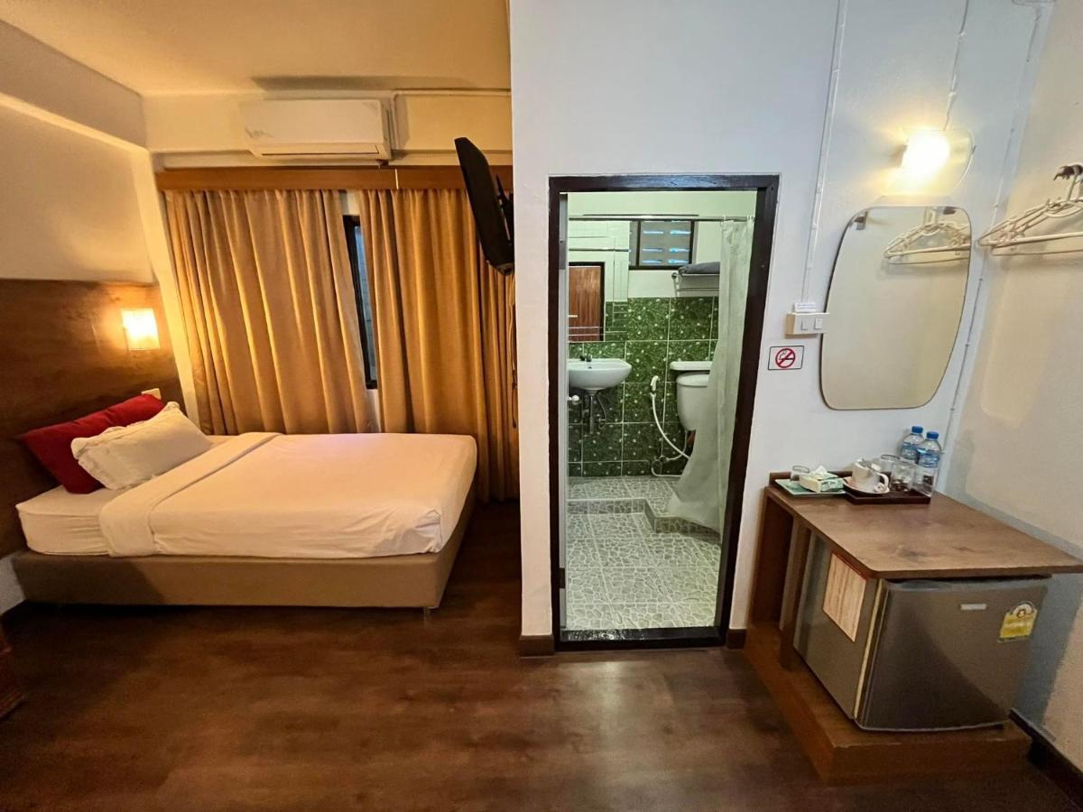 Baan Rachaya Appartement Chiang Mai Buitenkant foto
